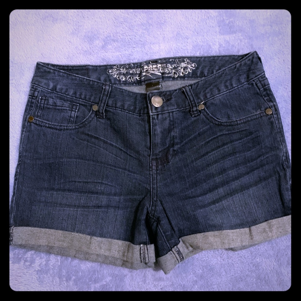 Medium/dark wash Express shorts